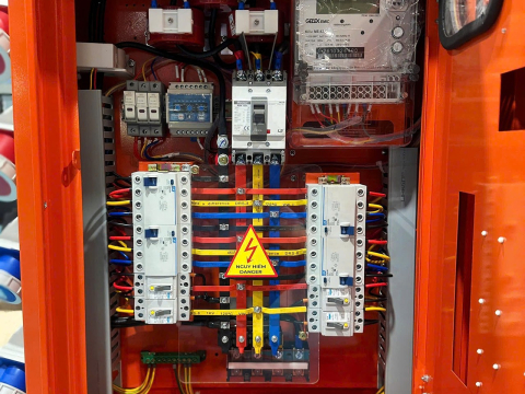 03 TỦ THI CÔNG SƠN TĨNH ĐIỆN MÀU CAM