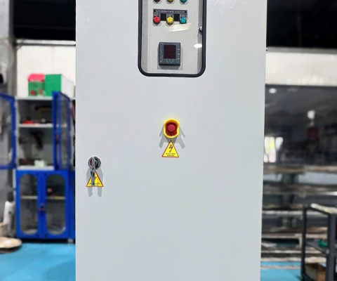 TỦ SOLAR SDB -ACB 3P 1600A